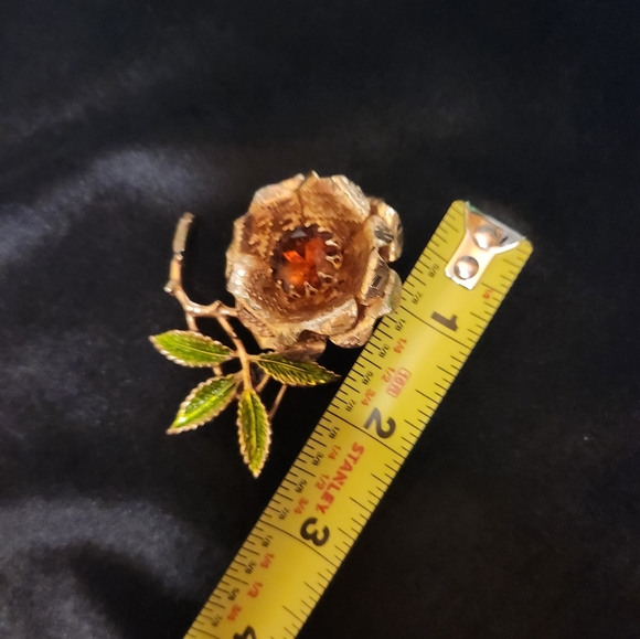 Vintage Sarah Coventry Faceted Amber Rhinestone Enamel Brooch Geometrical Detail - Picture 2 of 6